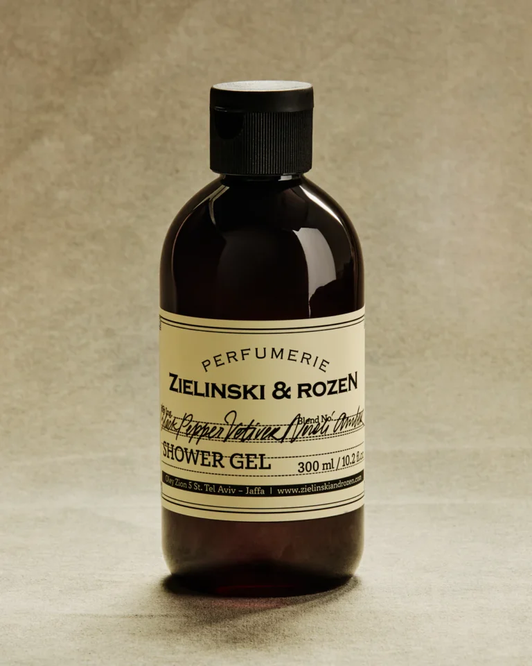 Shower_gel_Black_Pepper_Vetiver_Neroli_Amber_300_ml_NO_HBR_3ffad523-225a-463f-a722-d711a41339f6